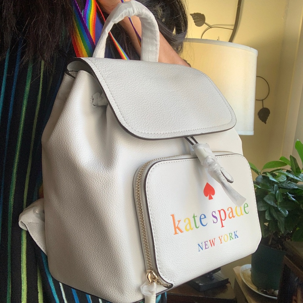 Authentic KATE SPADE Leather Flap drawstring rainbowπmedium backpack - Picture 5 of 15